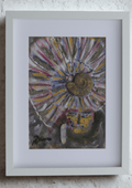Queen with Ammonite Crown in pink grey - Bunter Fine Art